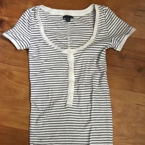 American Eagle T-shirt